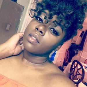 Meet your Posher, Diane